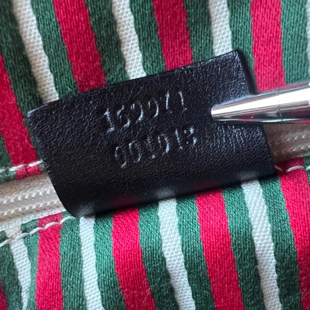 GUCCI Monogram Medium Britt Boston Black - Picture 11 of 13